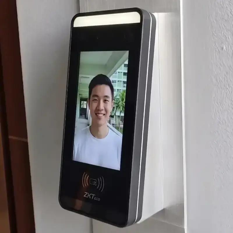 Installed Face and Palm Reader