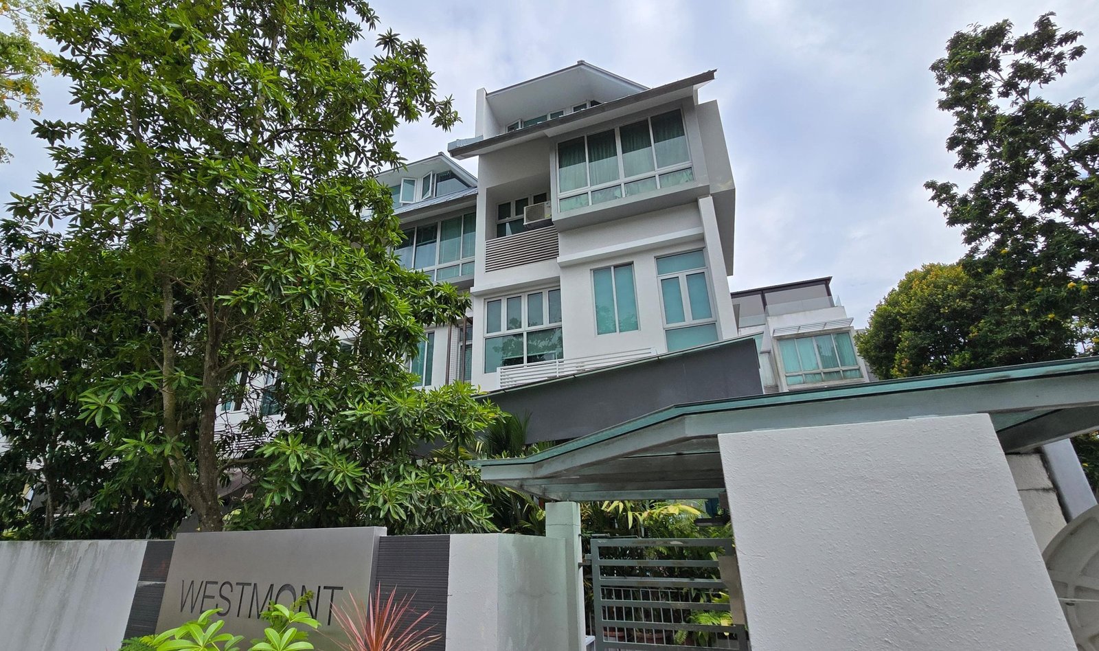 WhatsApp Image 2025 07 10 at 15.10.50 2 scaled